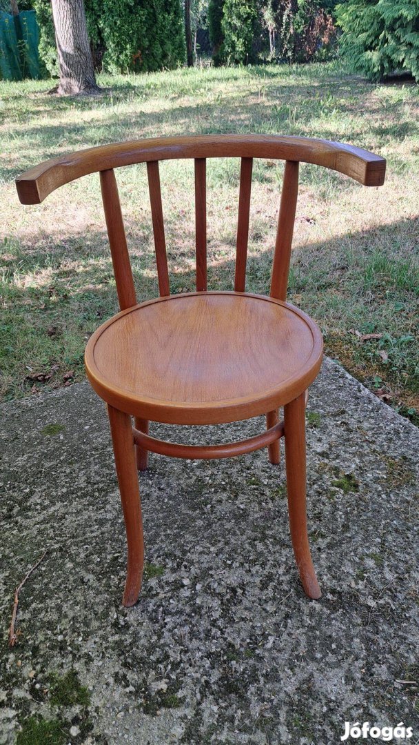 Thonet székek