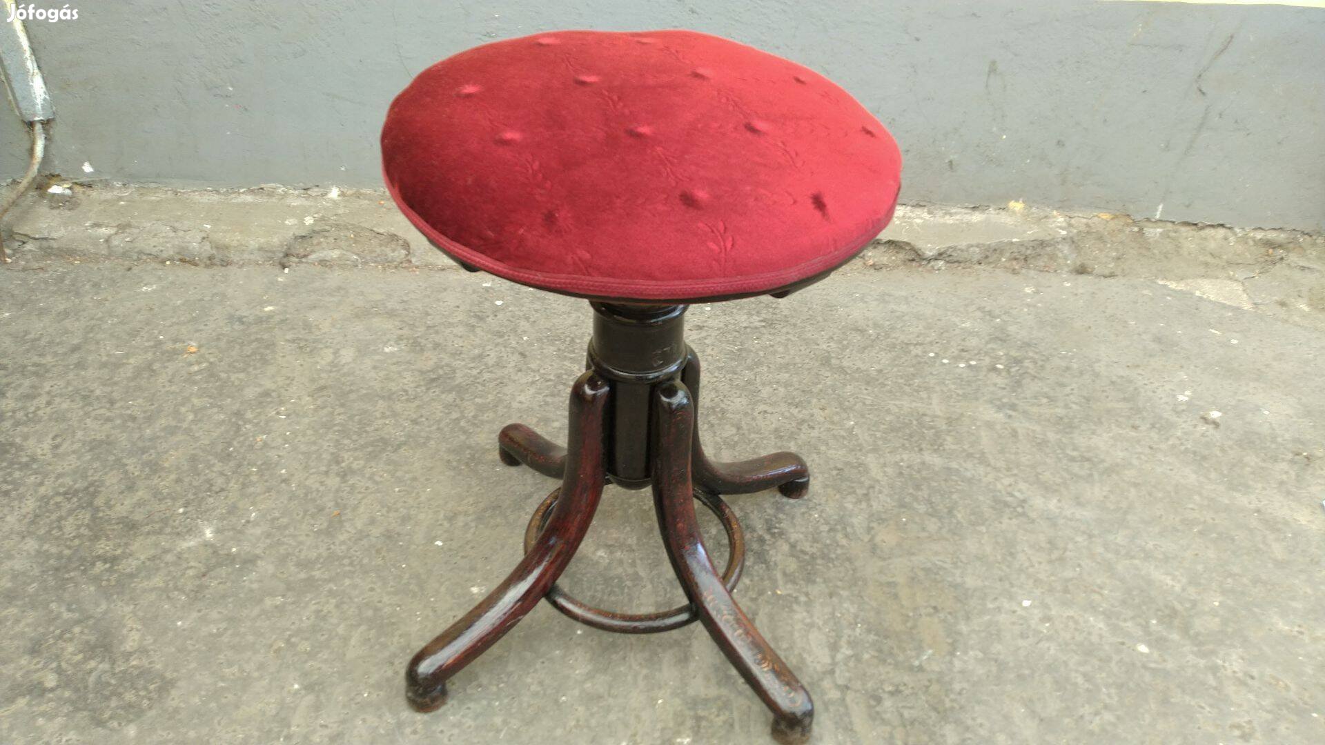 Thonet zongoraszék