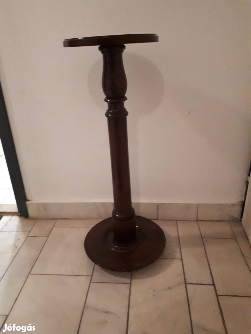 Thonett posztamens lerakó asztalka