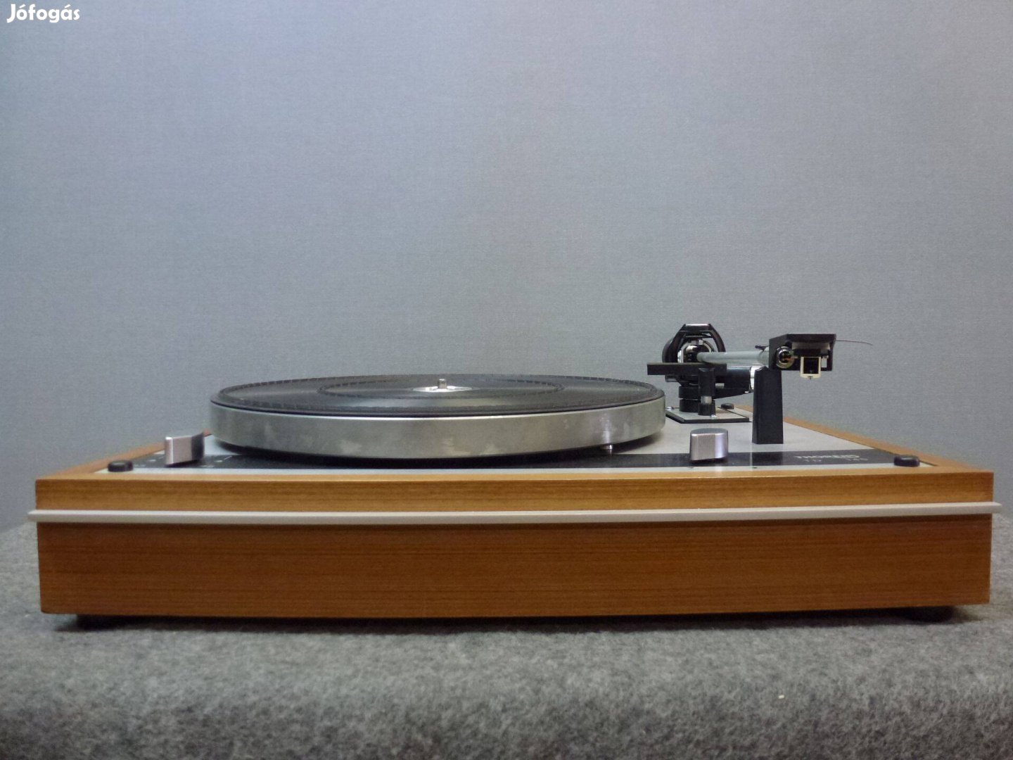 Thorens TD 145 lemezjátszó