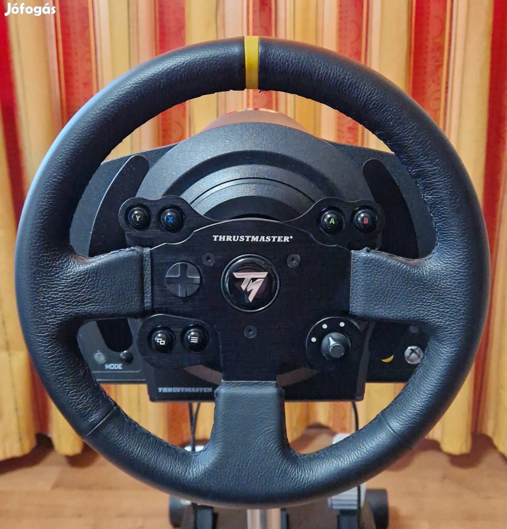 Thrustmaster TX RW Leather Edition Kormány- és Pedálkészlet