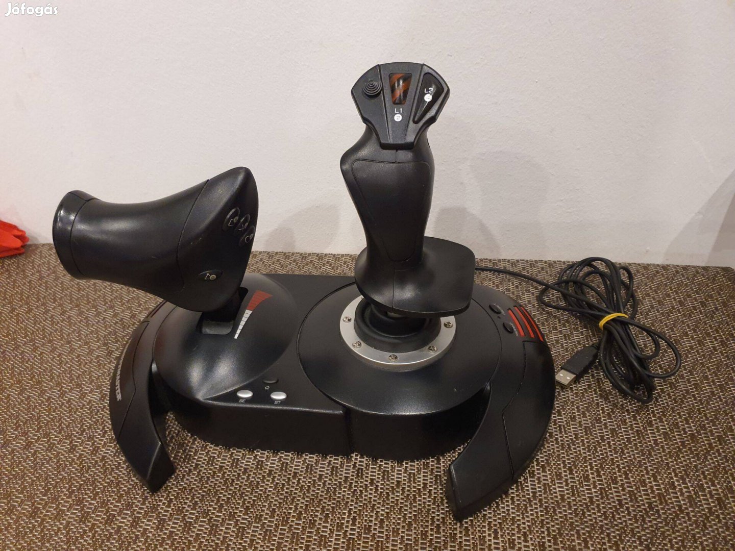 Thrustmaster T.Flight Hotas X joystick