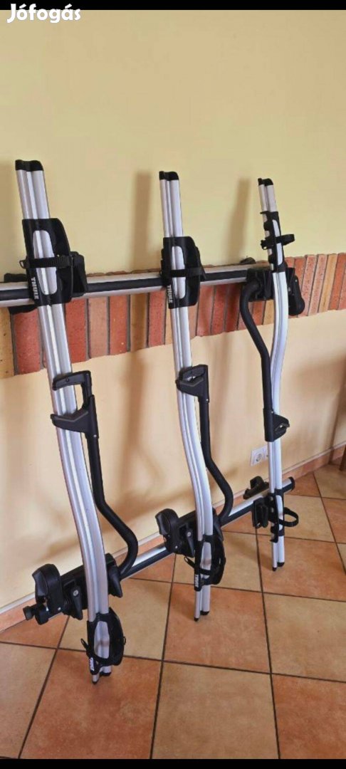 Thule 591 Proride kerépártartó + Thule tetőlécpár összeszerelve