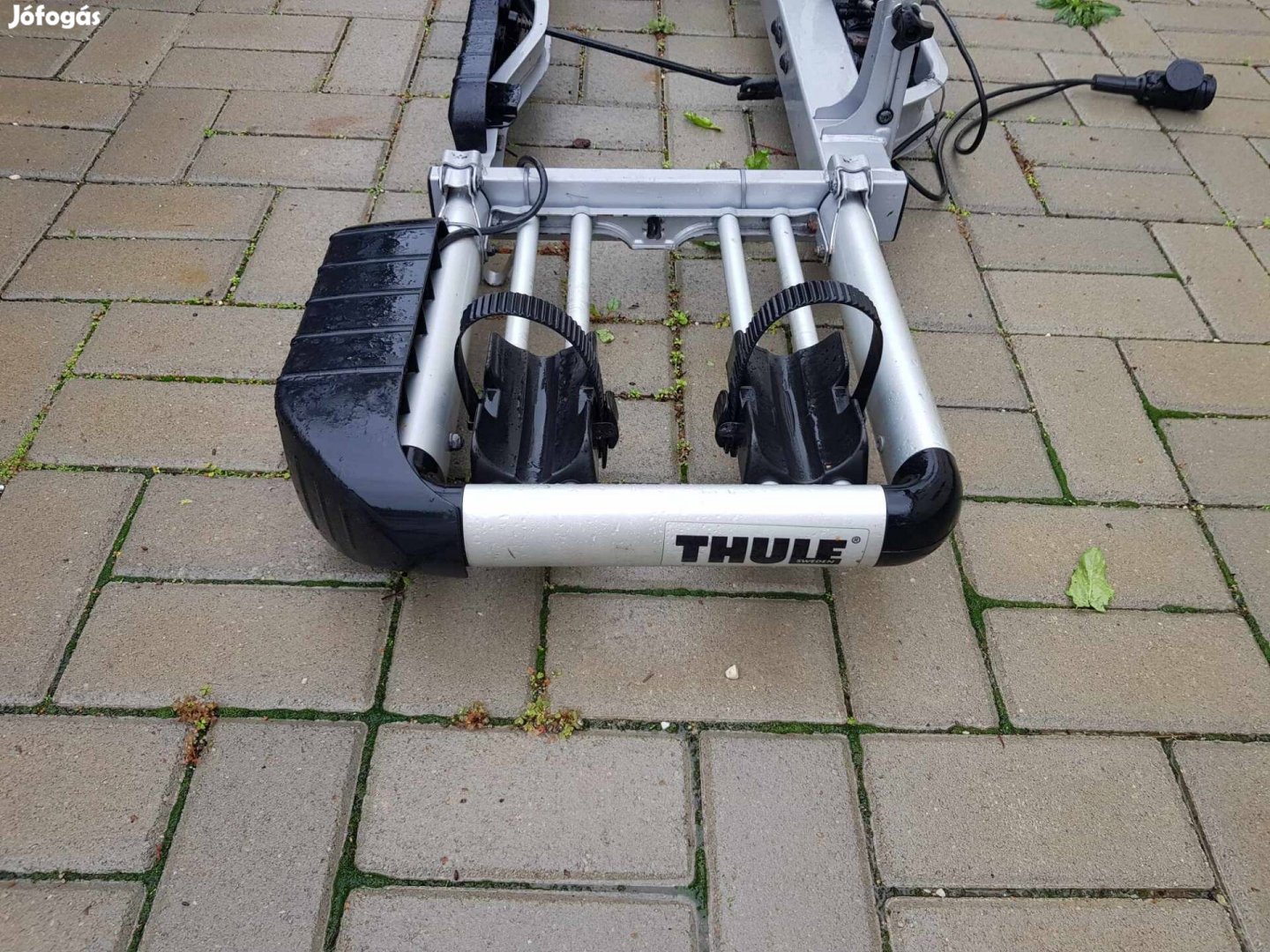 Thule E-bike kerékpárszállító vonóhorogra összecsukható Alu 