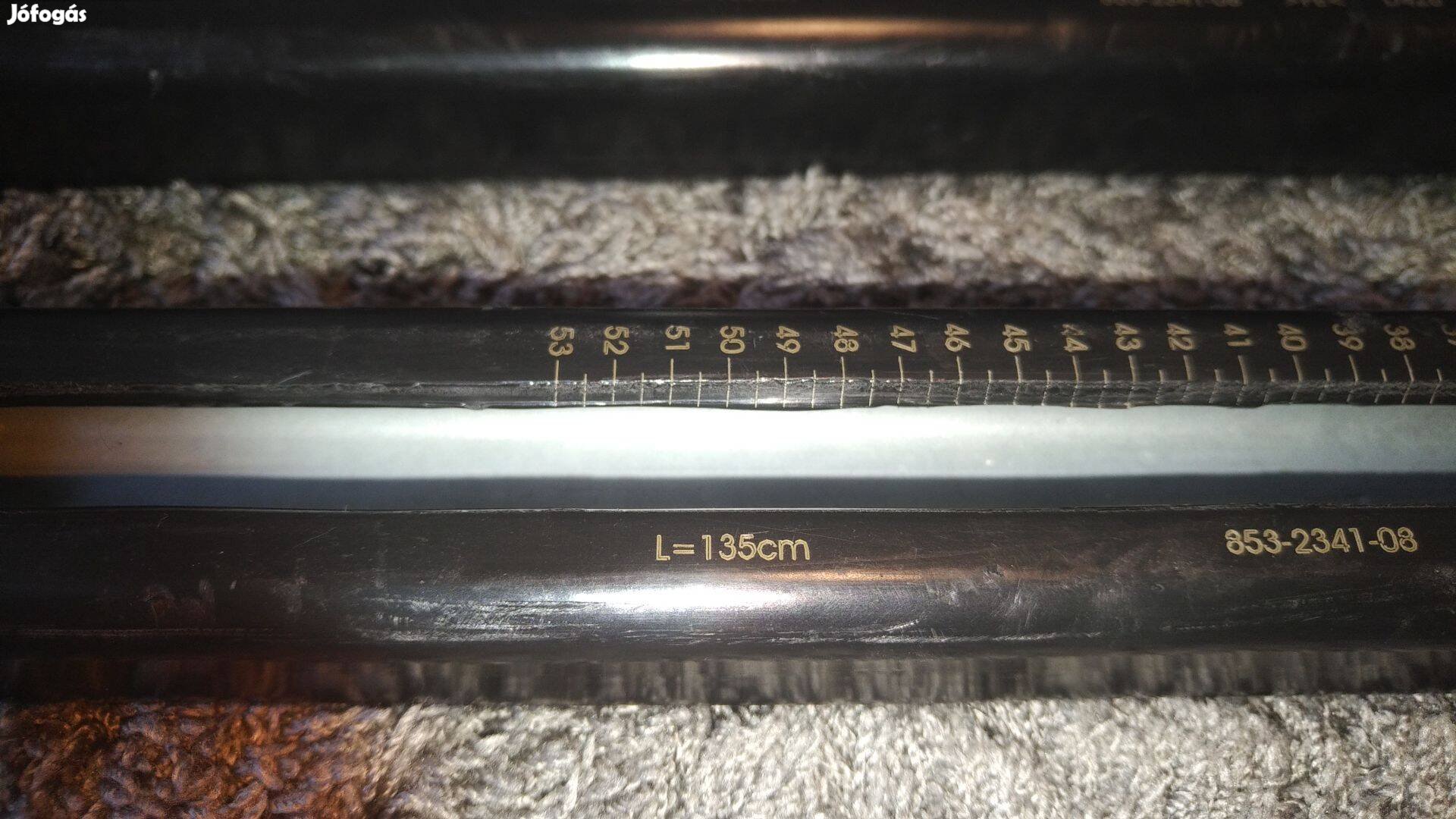 Thule Squarebar 135 cm fekete acél