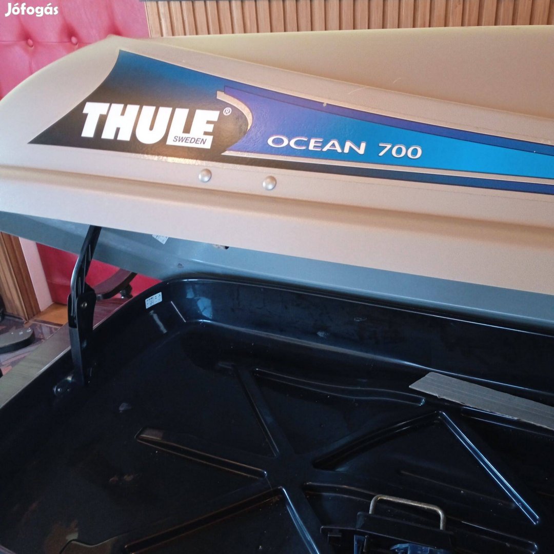 Thule Sweden Óceán 700 tetőbox