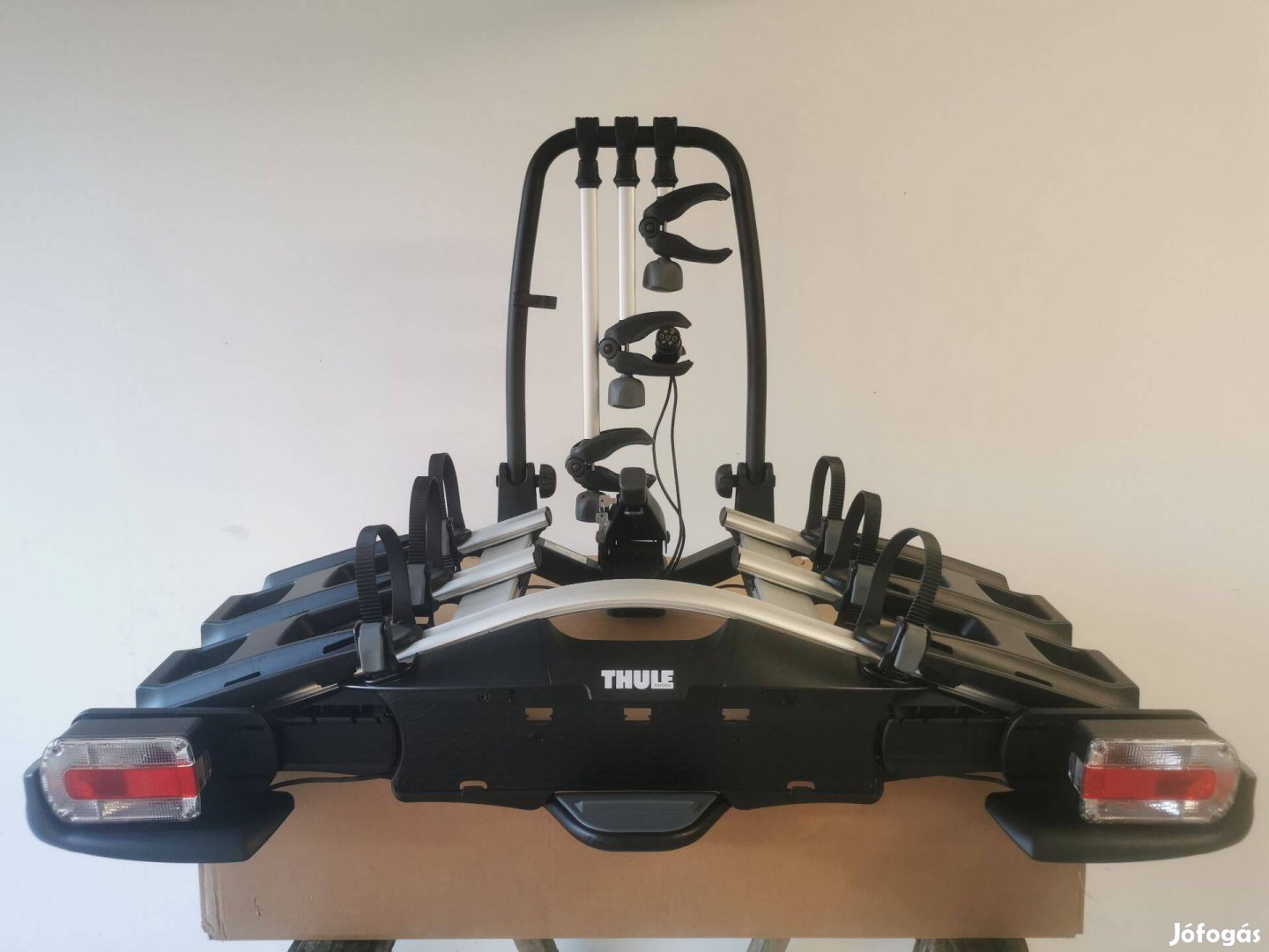 Thule Velocompact 927 kerékpártartó, kerékpárszállító