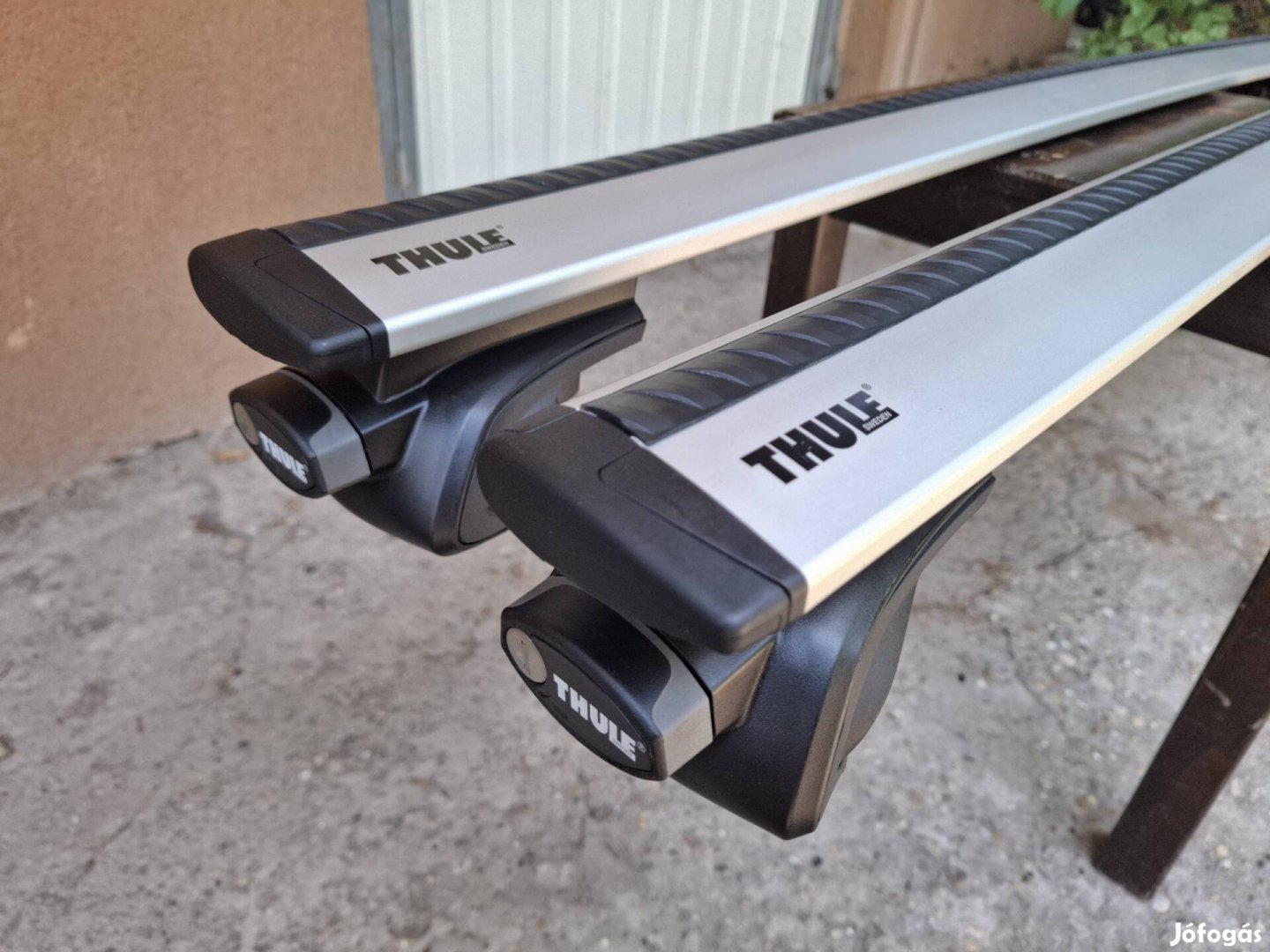 Thule Wingbar tetőcsomagtartó tetőkorlátra
