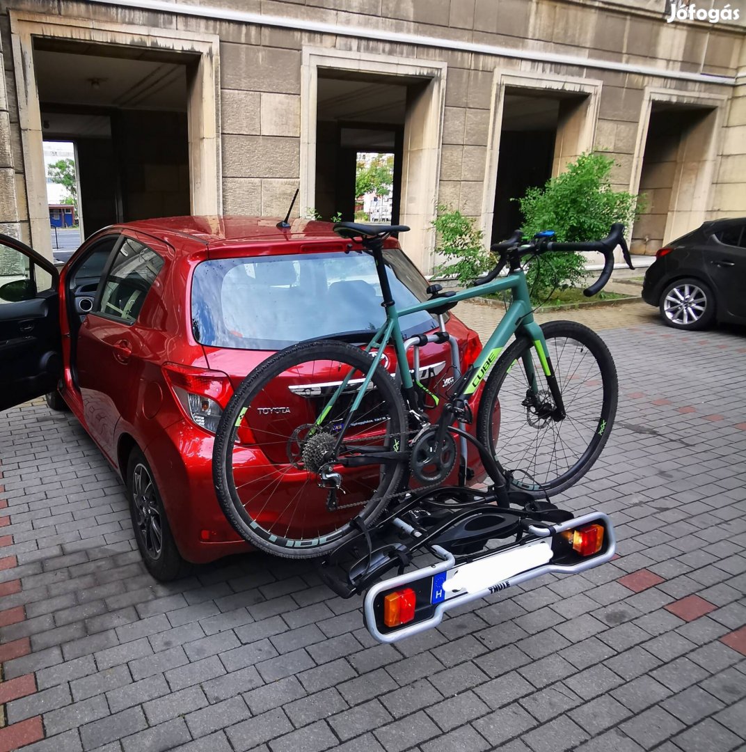 Thule kerékpár szállító, 2db, vonóhorogra