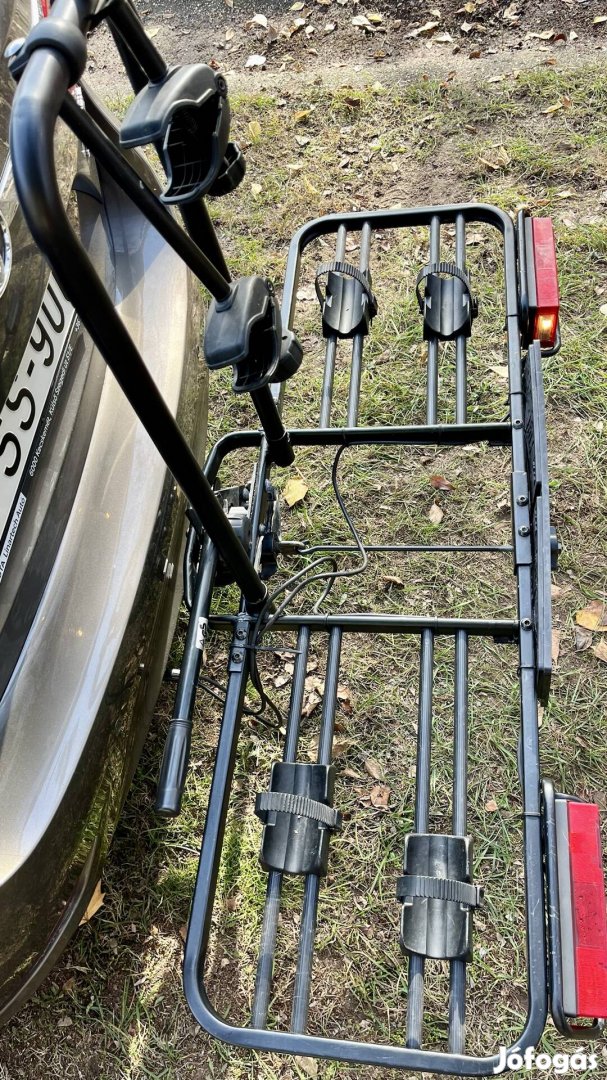 Thule kerékpárszállító vonóhorogra