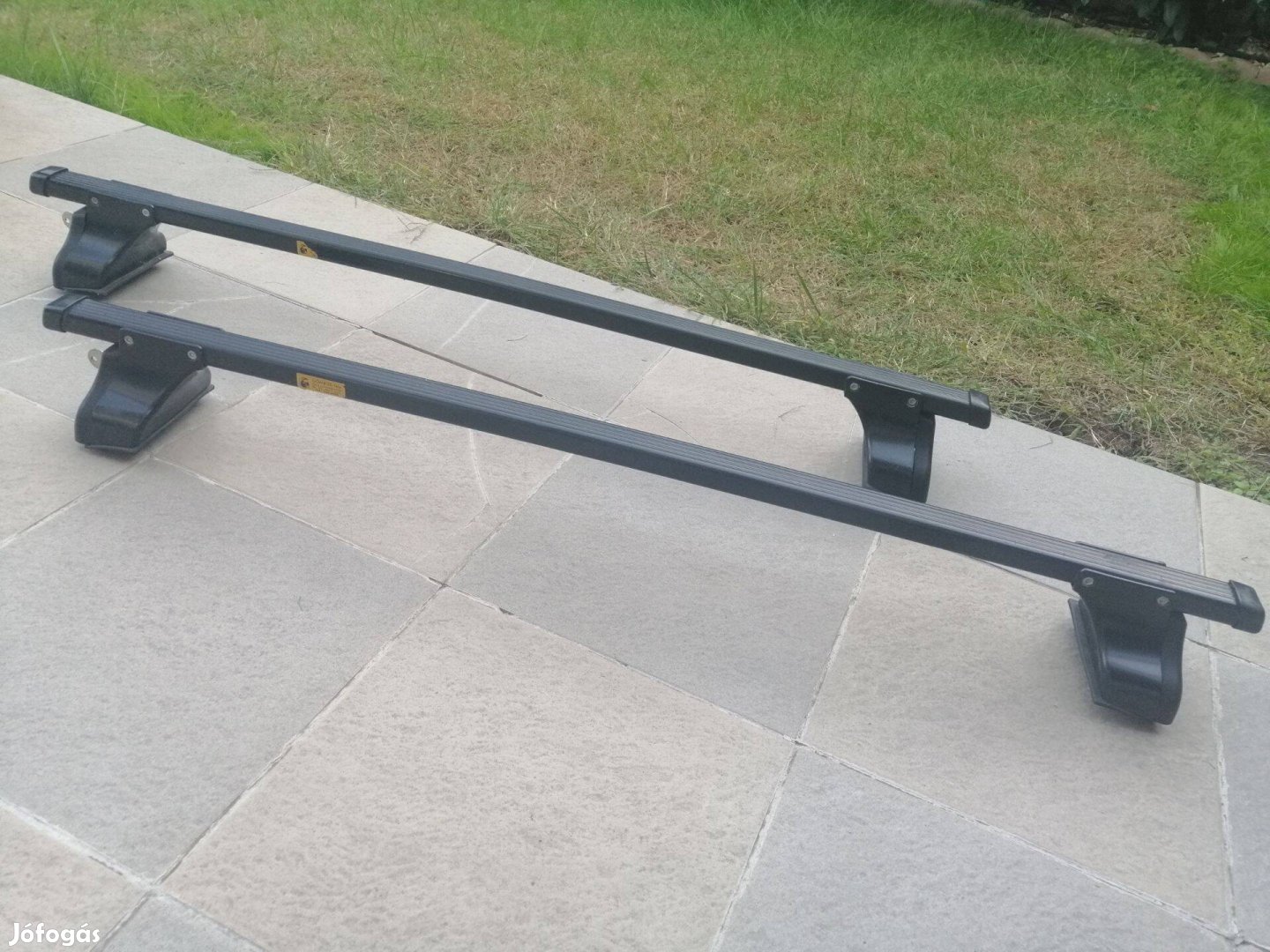 Thule tetőcsomagtartó