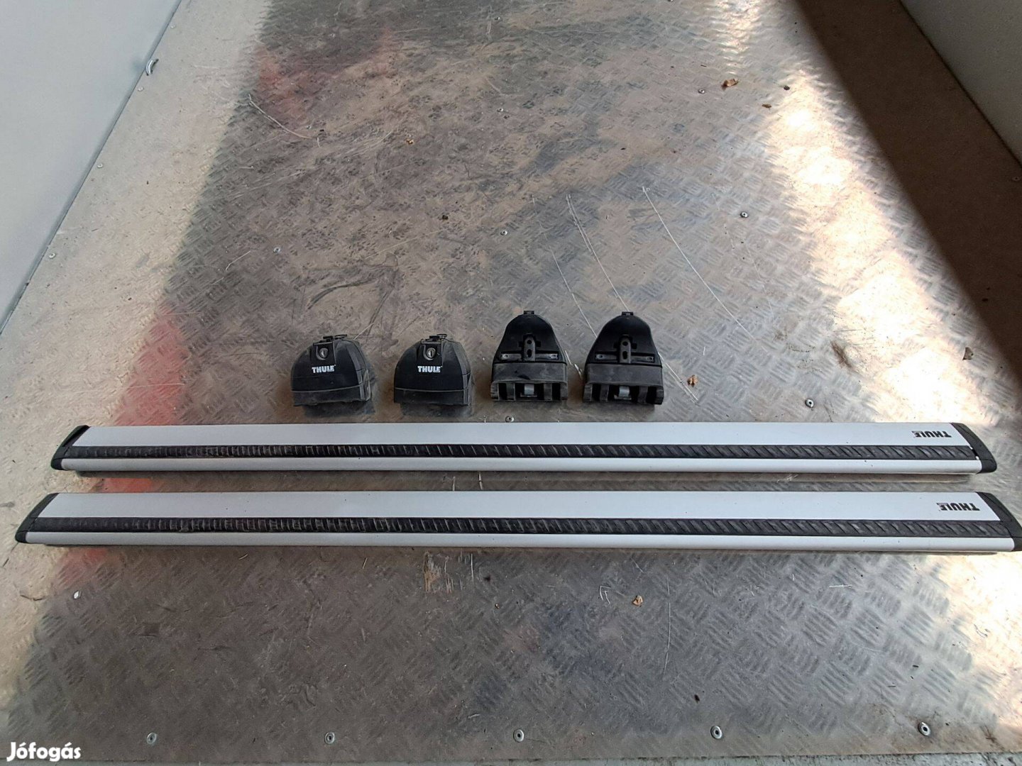 Thule tetőcsomagtartó szett, toyota hiace-ra, zajmentes szelvény