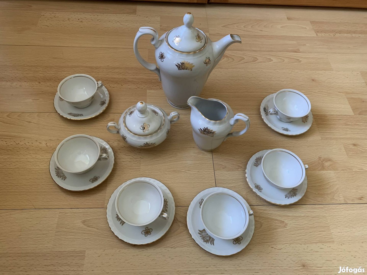 Thun 6 személyes aranyozott díszű porcelán kávéskészlet hibátlan