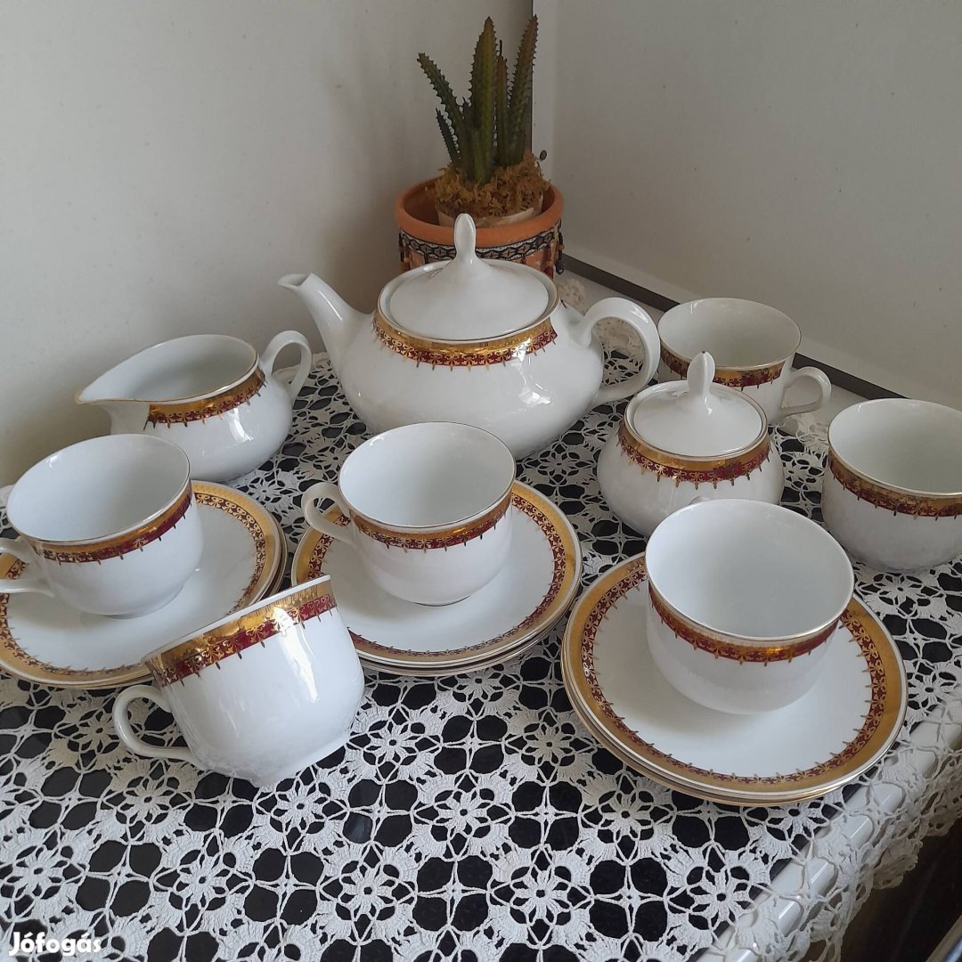 Thun cseh bordó-arany teás készlet 