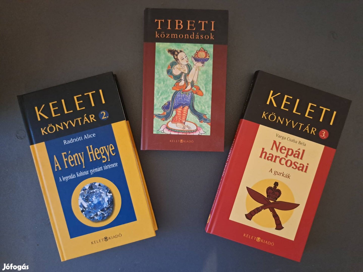 Tibeti-keleti könyvcsomag féláron olvasatlan példányokkal eladó!