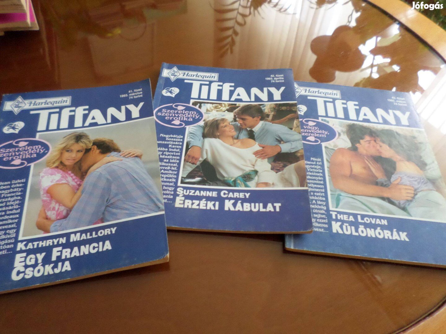 Tiffany 41-43 Kathryn Mallory Egy francia csókja3 db együtt Romantikus