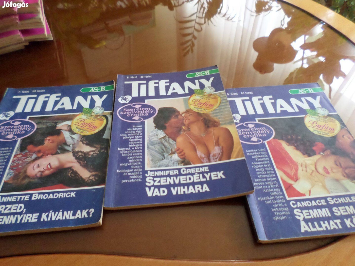 Tiffany 7-9. Érzed, mennyire kívánlak? 3 db együtt Romantikus