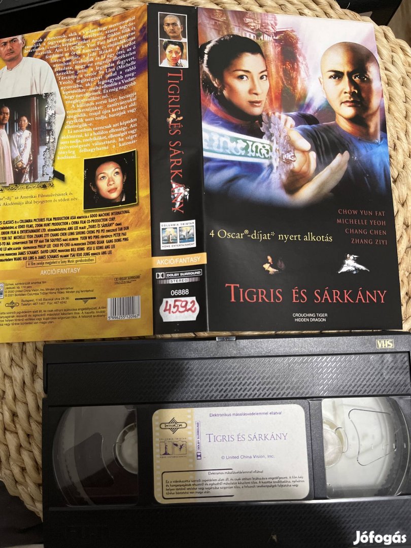 Tigris és sárkány vhs