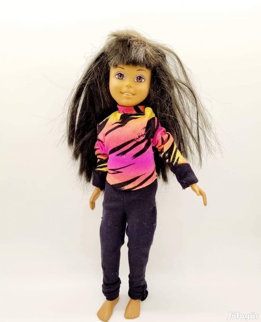 Tini Barbie kislány