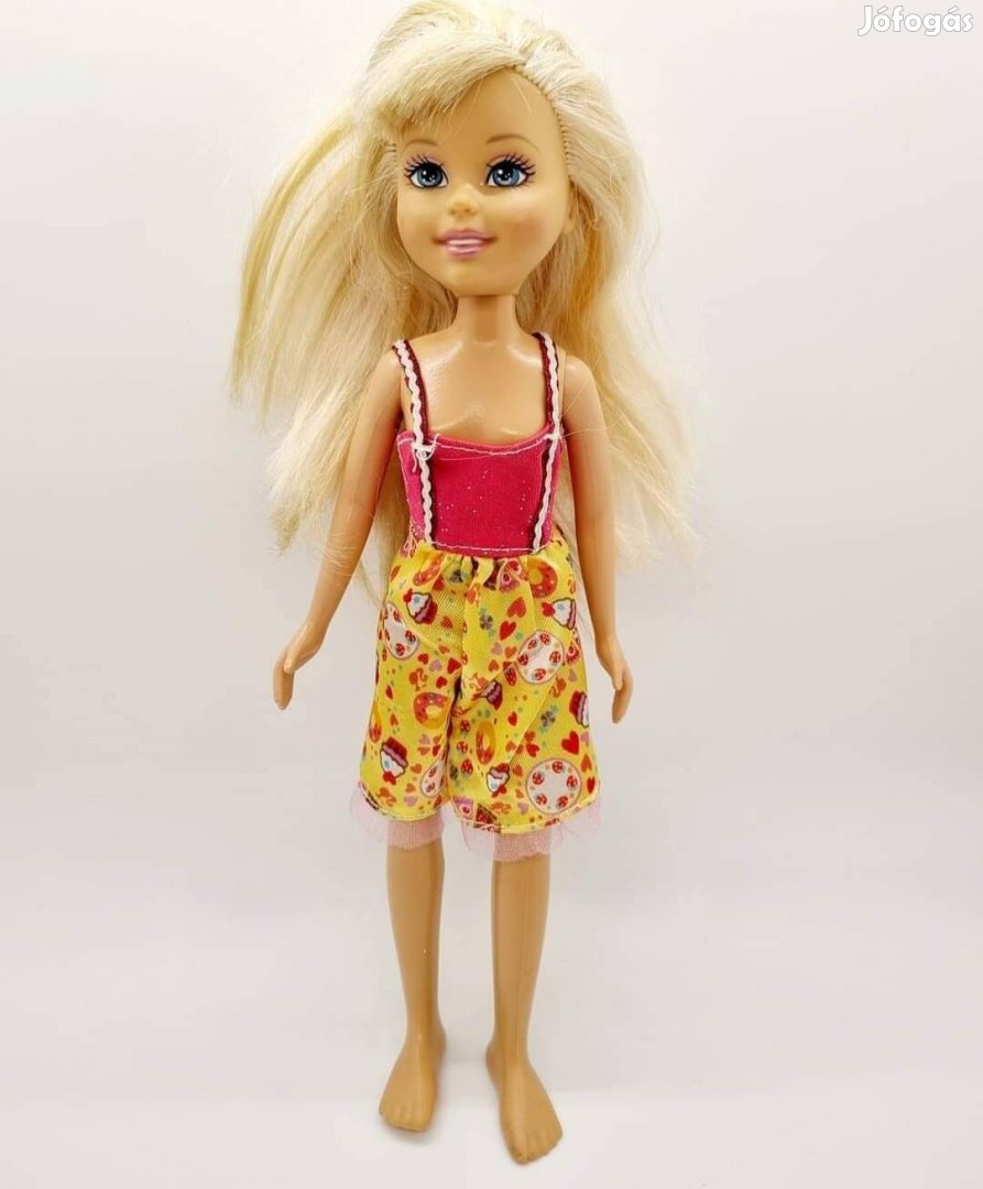 Tini Barbie kislány
