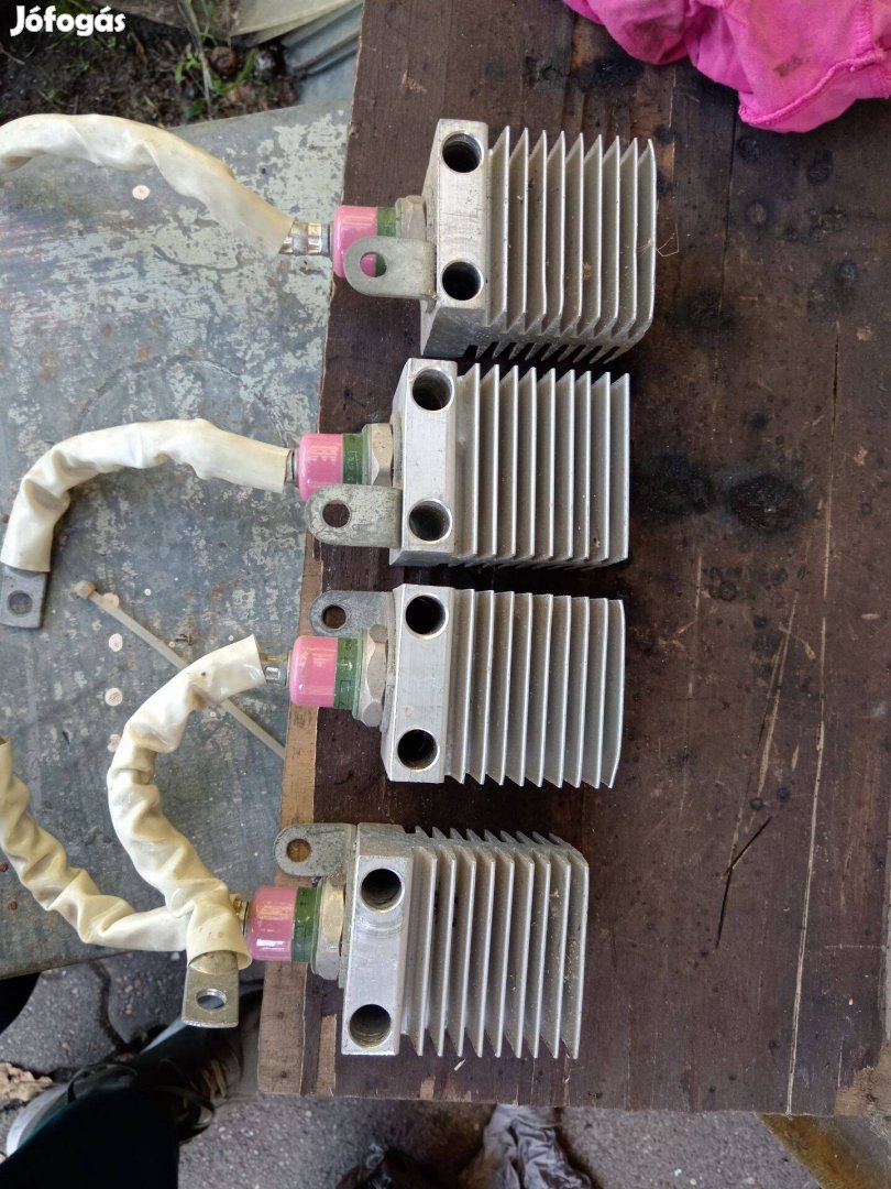 Tirisztor egyenirányitő