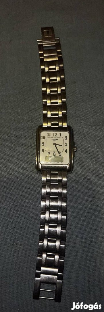 Tissot 1853 D130/230K karóra