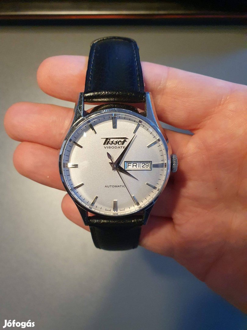 Tissot Visodate karóra