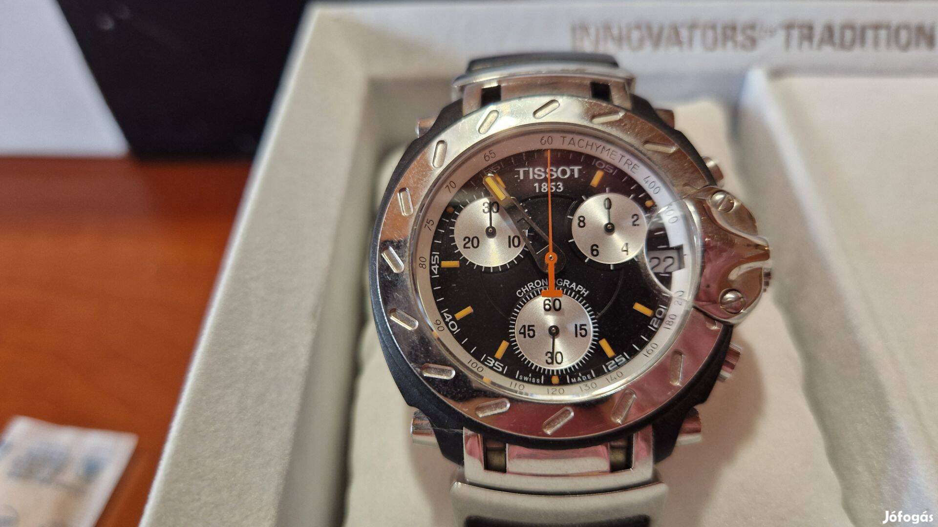 Tissot férfi karóra T-Race T472