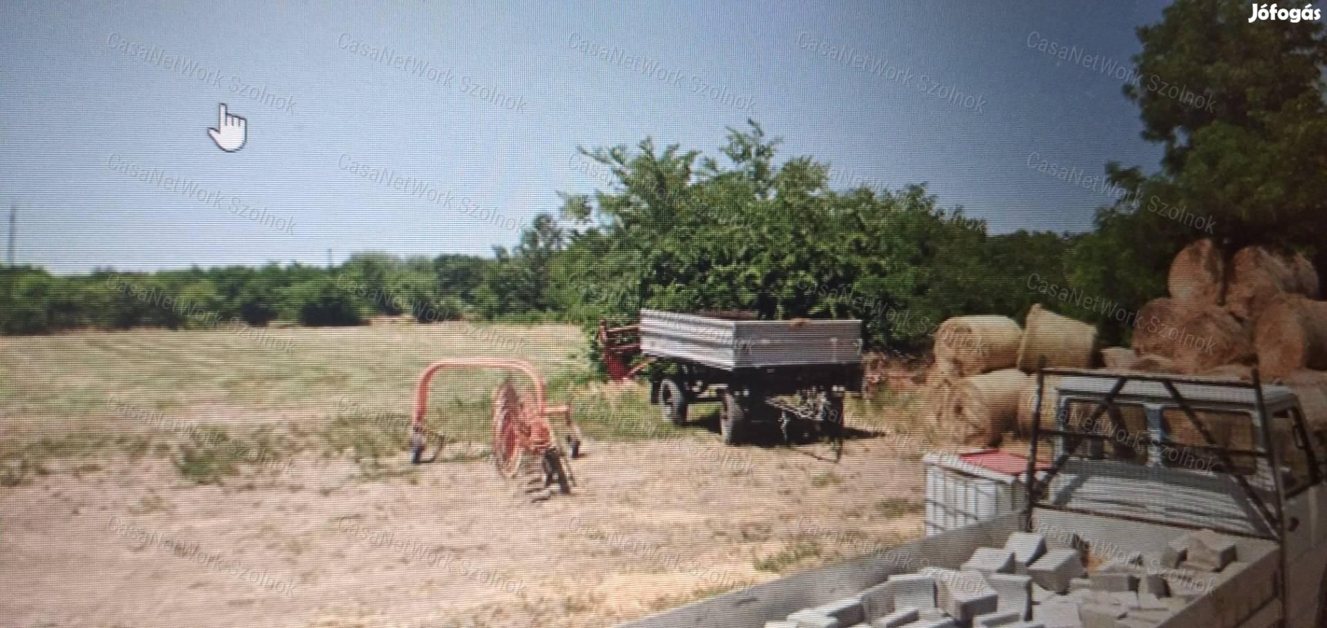 Tiszaföldváron eladó építési telek!