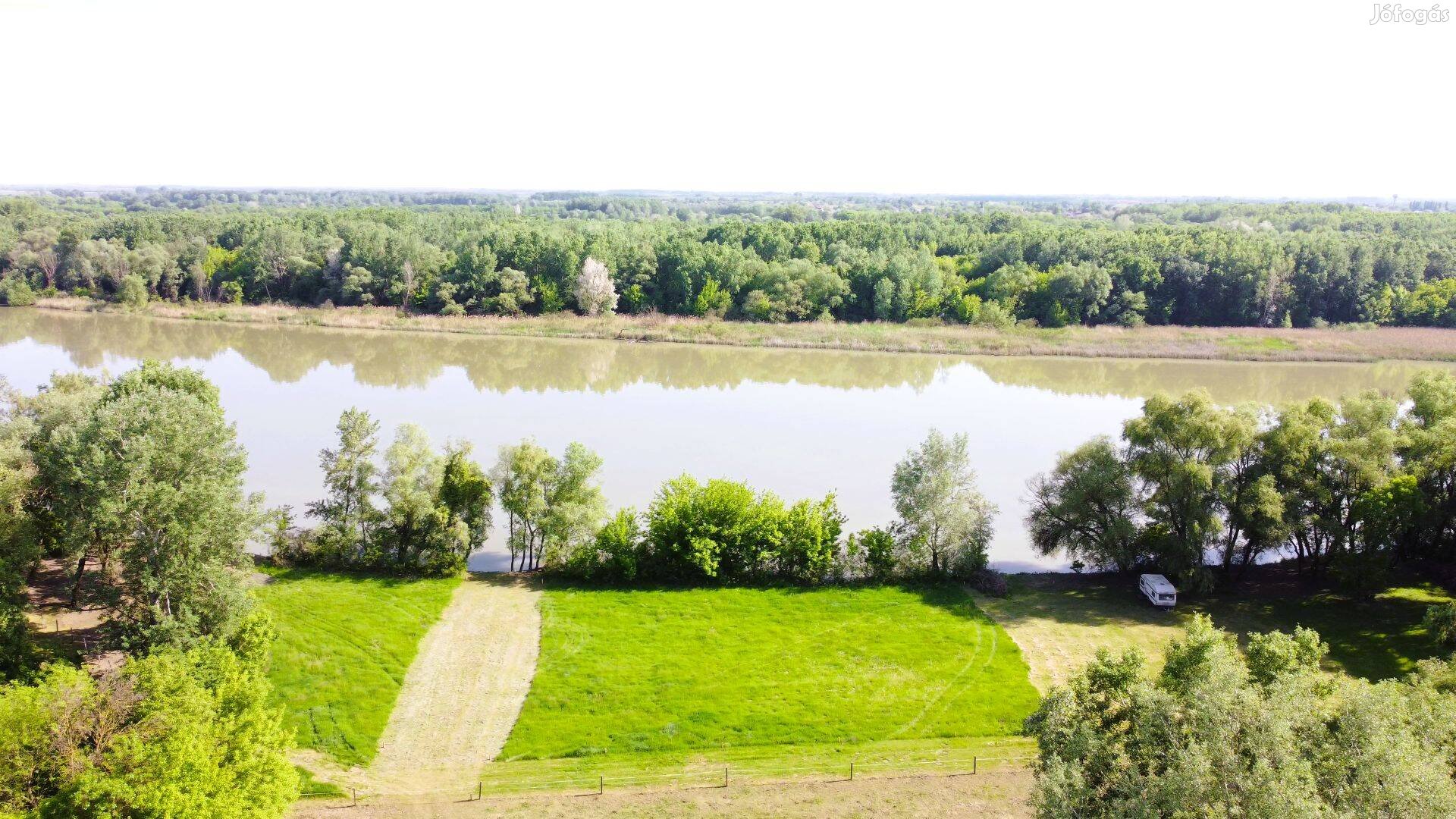 Tiszapárt , Tisza parti horgásztelkek Tiszatardoson(nem építési telek)