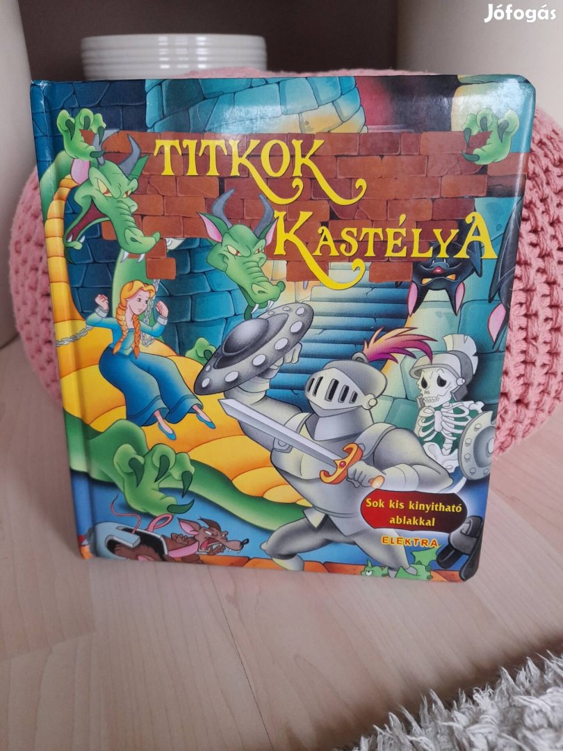 Titkok kastélya keménylapos ablakos könyv 