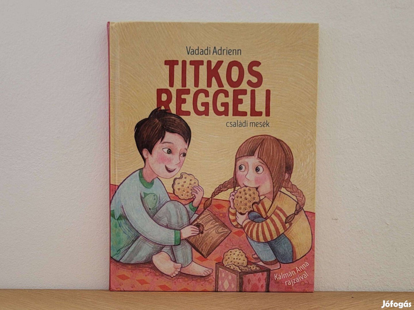 Titkos reggeli - Vadadi Adrienn könyv eladó