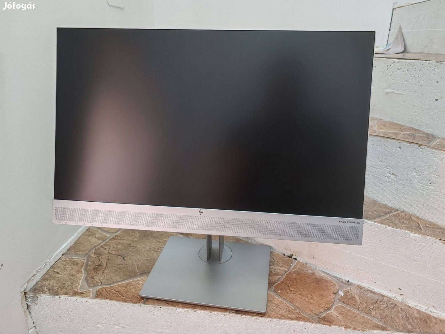 Több db HP Elitedisplay E243m full HD 1920x1080 IPS monitor