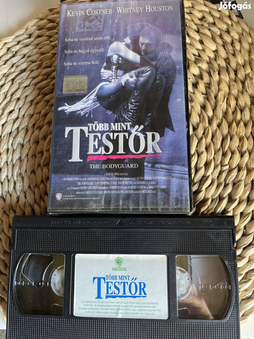 Több mint testőr vhs