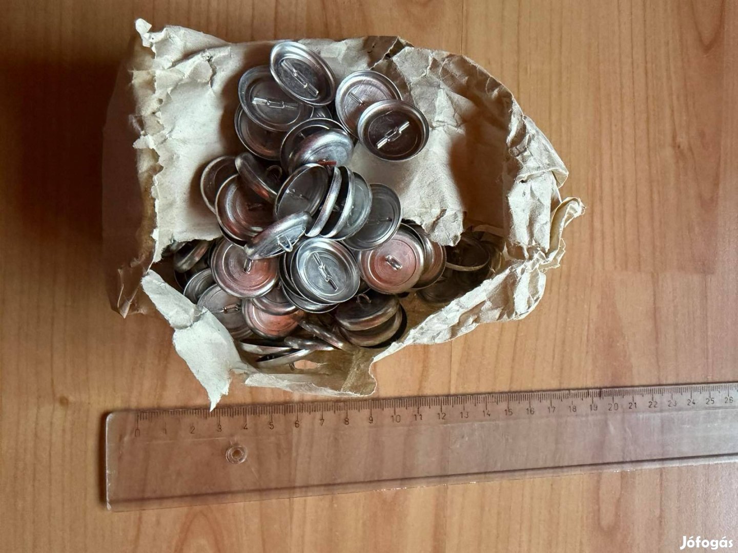 Többféle gombkészítéshez szükséges alapanyag új eladó