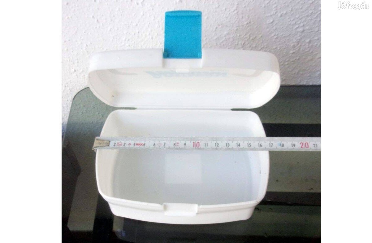 Többféle konyhai doboz szendvicstartó ételtartó Újpest