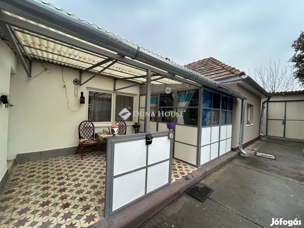 Többgeneráció részére - külön bejárattal