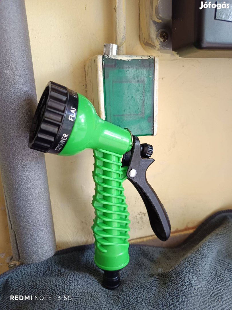 Töbfunkciós locsolófej eladó!