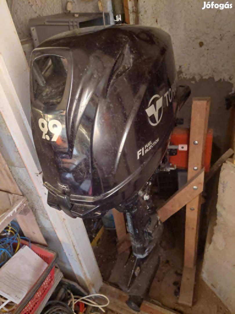 Tohatsu MFS 9.9.E csónakmotor eladó, kevés üzemidővel