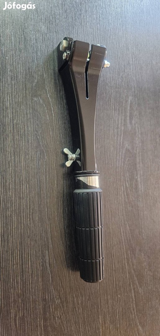 Tohatsu kézikar 9,9-40le-ig.