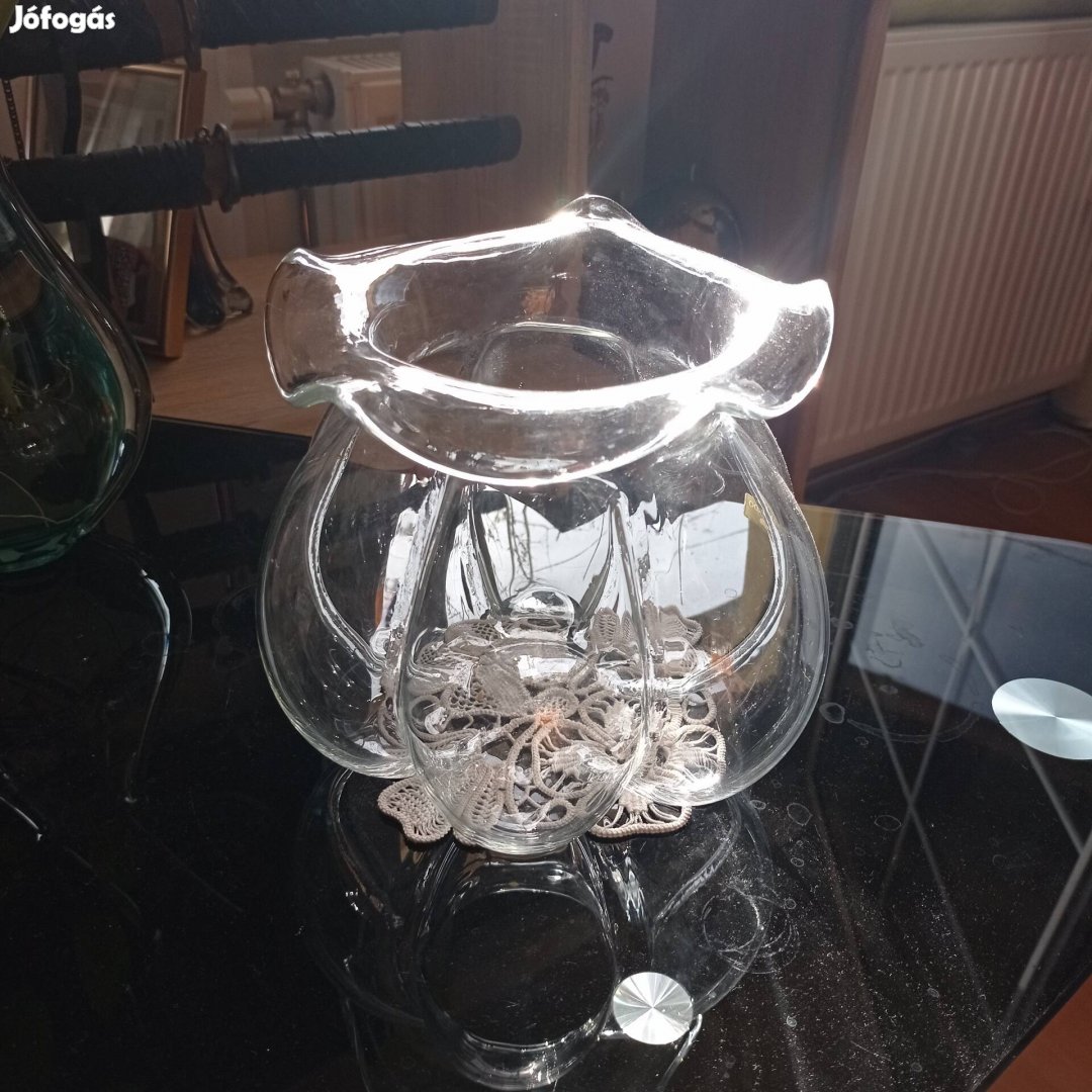 Tök alakú ritka váza