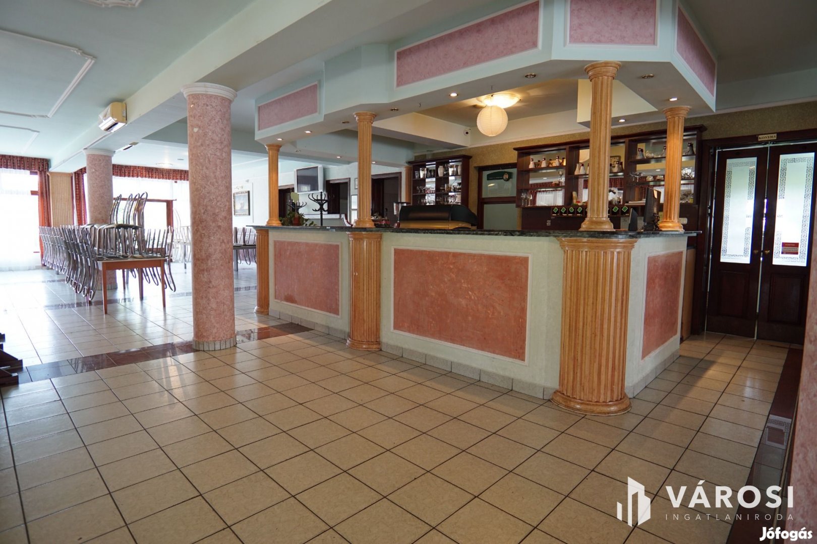 Tökéletes helyen, jó állapotú vendéglátó egység eladó!
