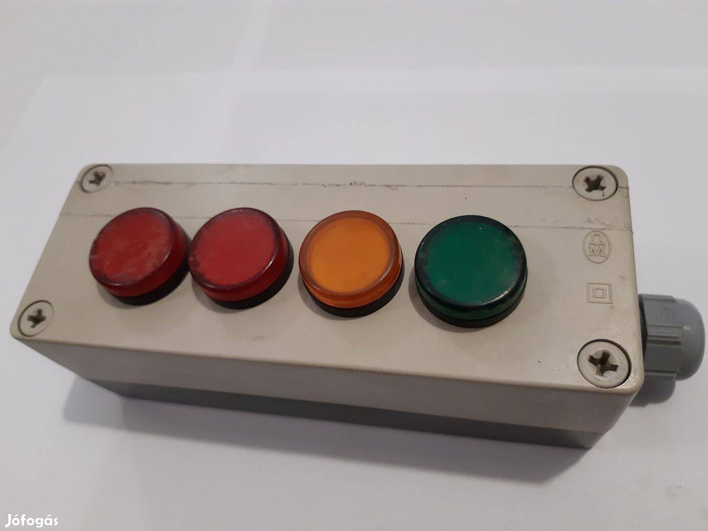 Tokozott lámpák /225