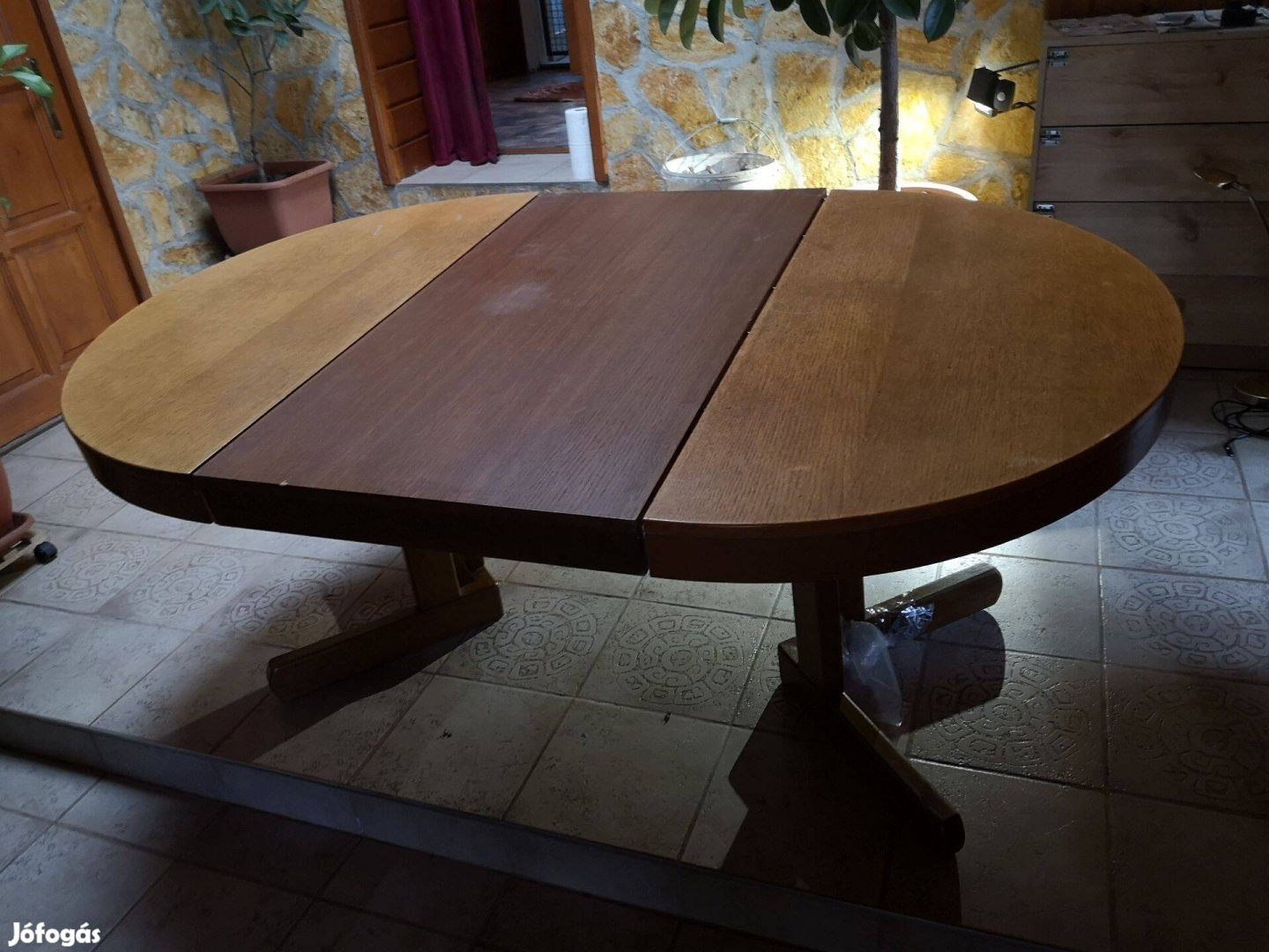 Tölgyfa asztal