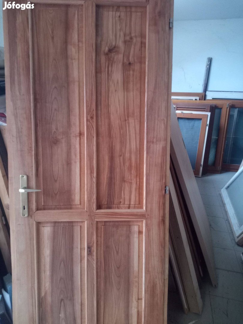 Tölgyfa beltéri ajtó 2 db 80210 méretben eladó!