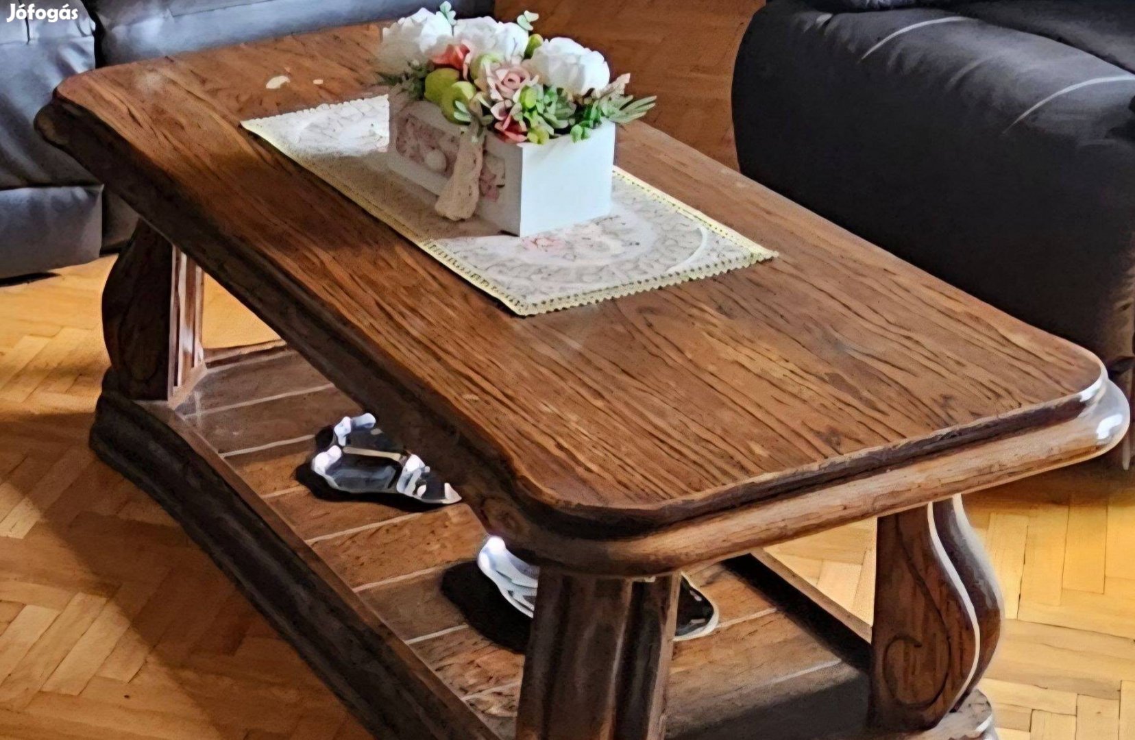 Tölgyfa dohányzóasztal