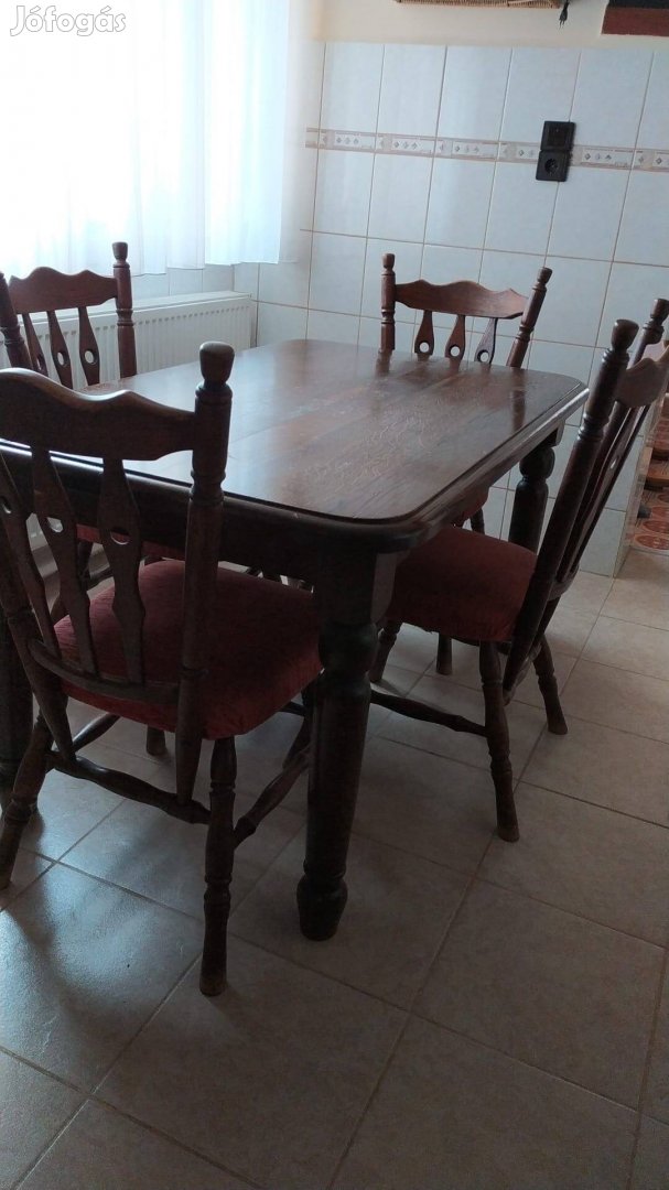 Tölgyfa étkezőasztal + 4 szék