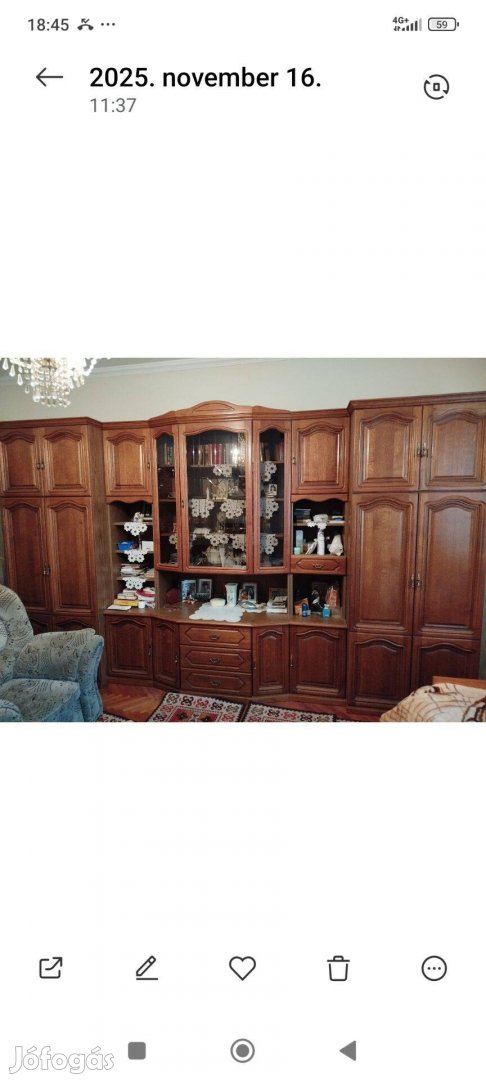 Tölgyfa szekrénysor