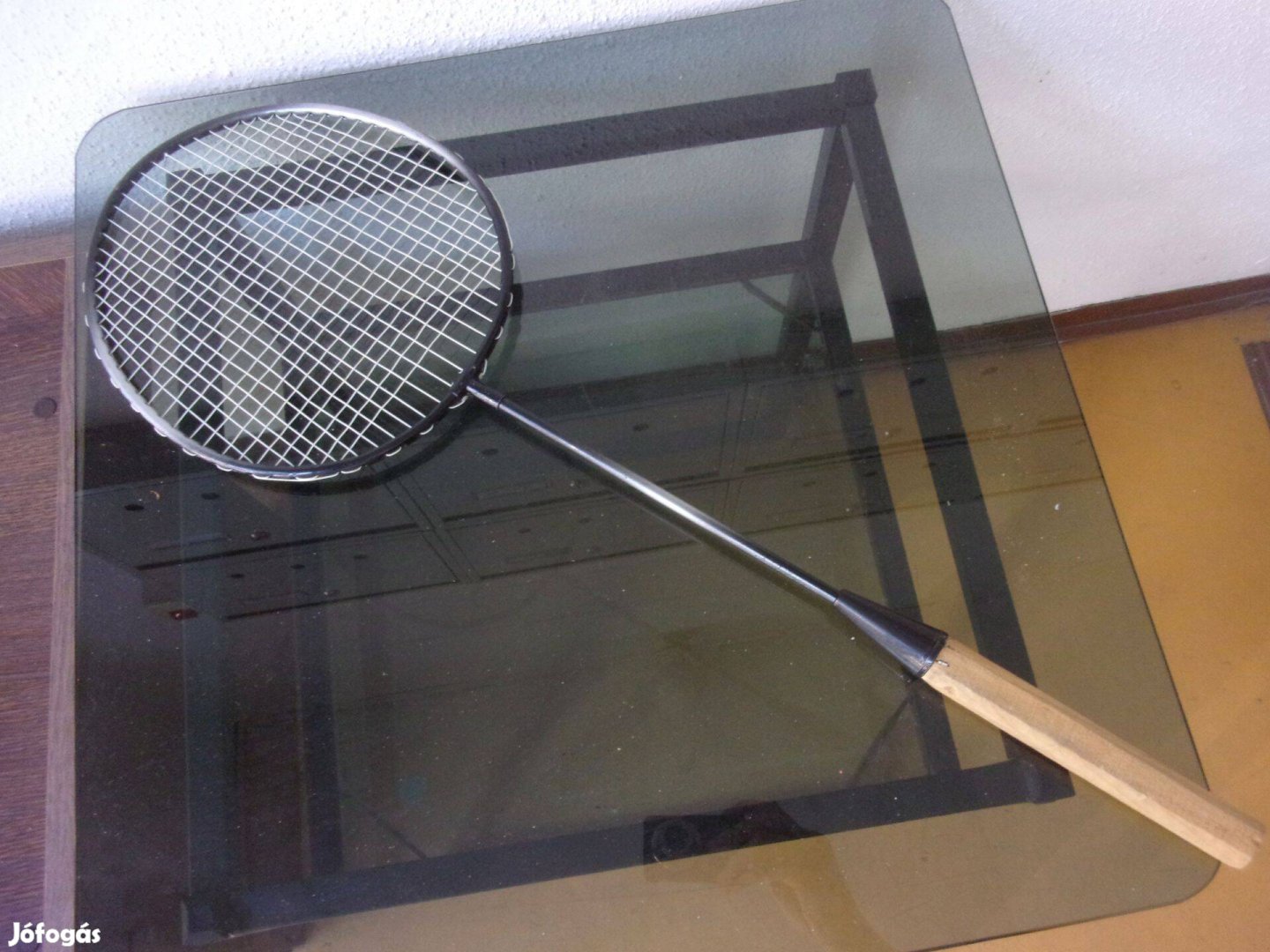 Tollas ütő tollaslabda ütő Újpest központ közelében