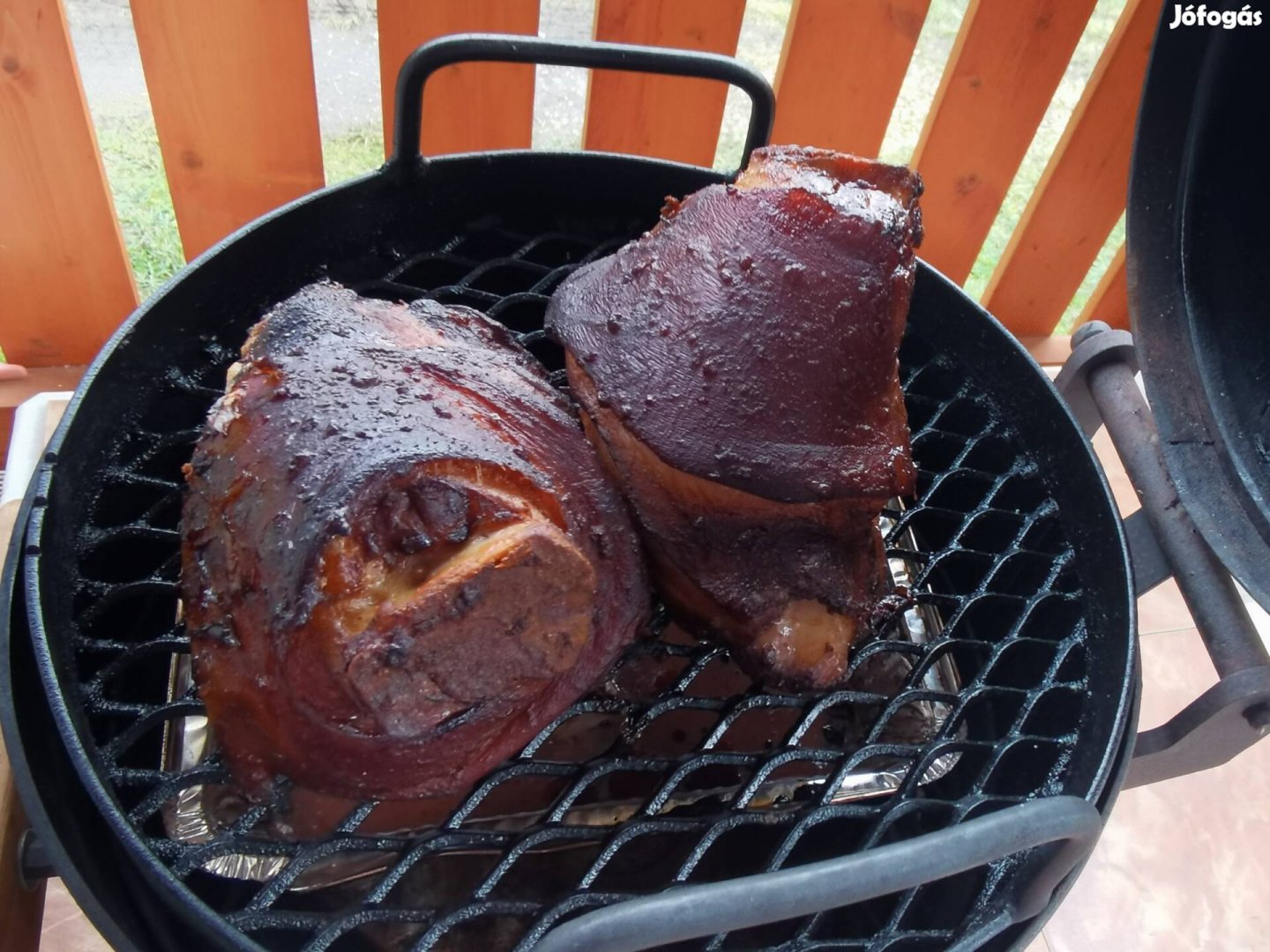 Töltényszmóker bbq egyedi profi eladó.